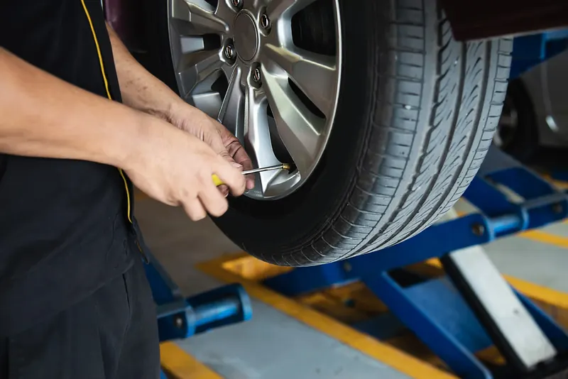 Tyre valve replacement